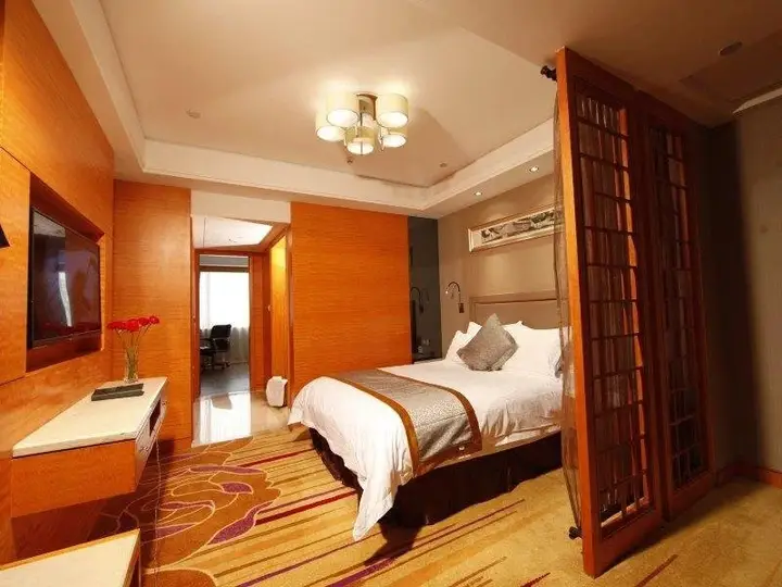 Наньчан: Nanchang Friend Platinum Hotel