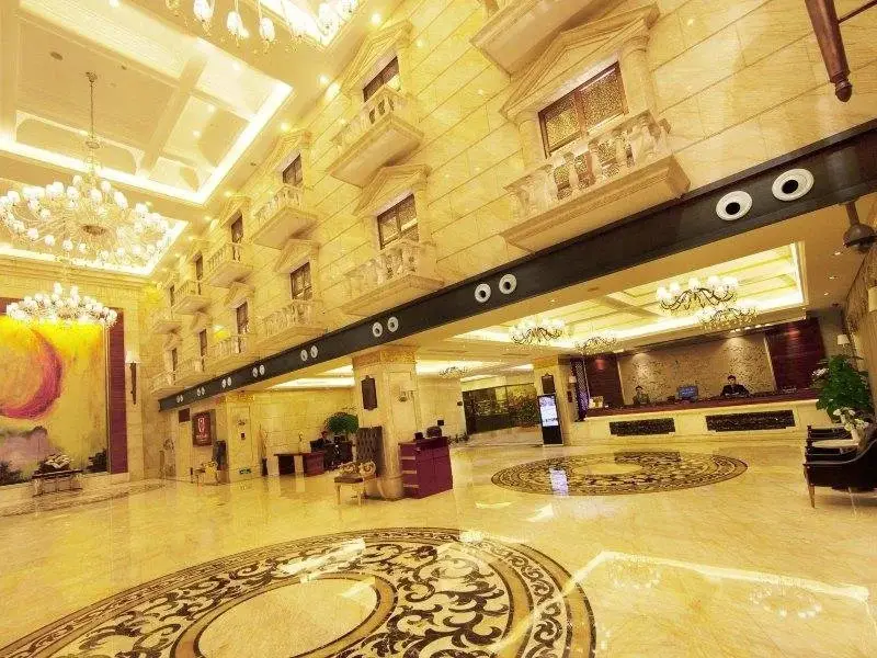 Nanchang Friend Platinum Hotel — фото 1