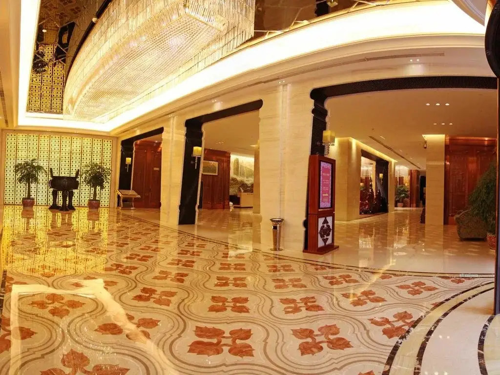Jinding Hotel — фото 1