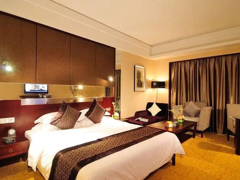 Хуанши: Crystal Hotel