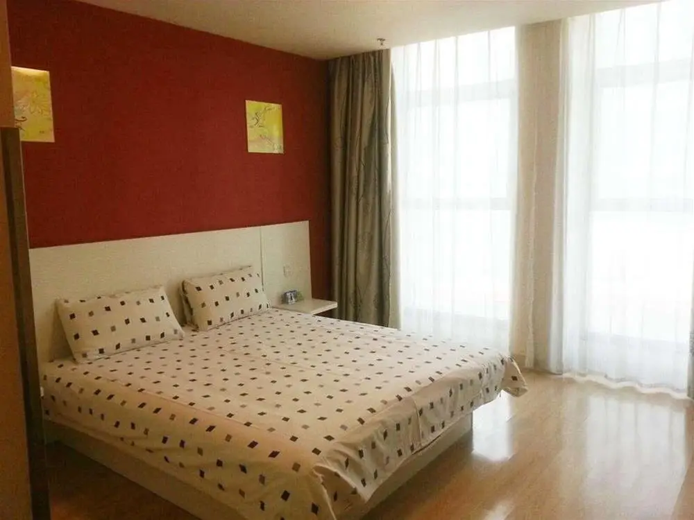 Шицзячжуан: Eaka Hotel Shijiazhuang Yutong Sports Center