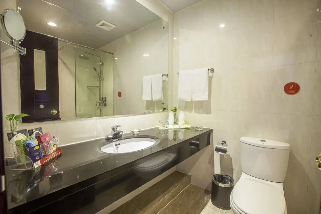 Цзясинь: Jiashan City Hotel