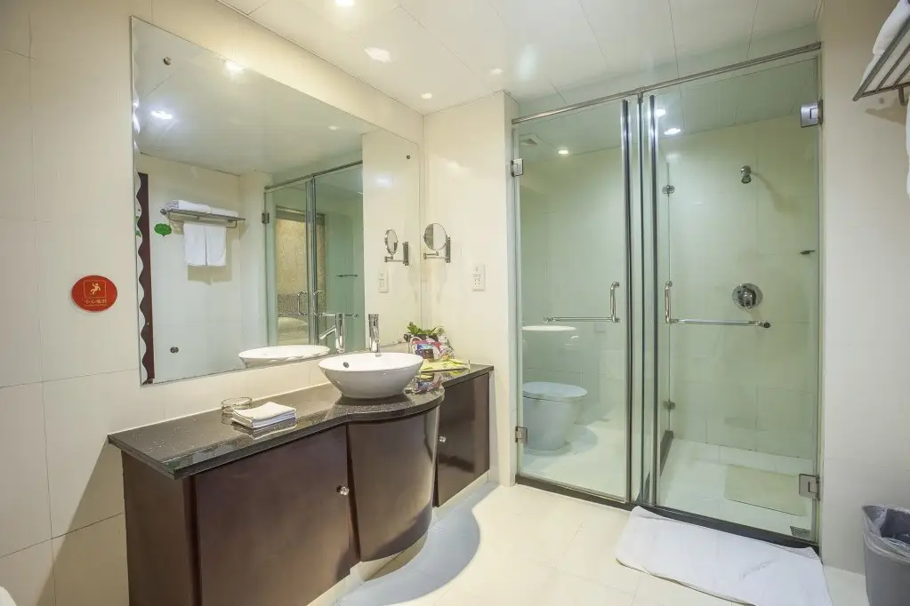 Цзясинь: Jiashan City Hotel