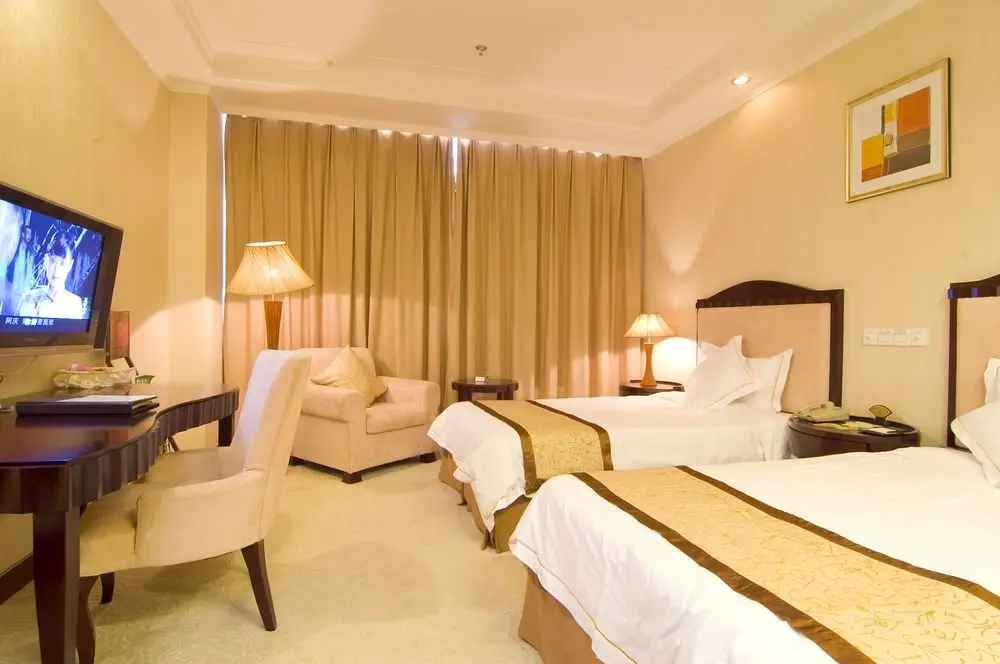 Ухань: Central International Hotel