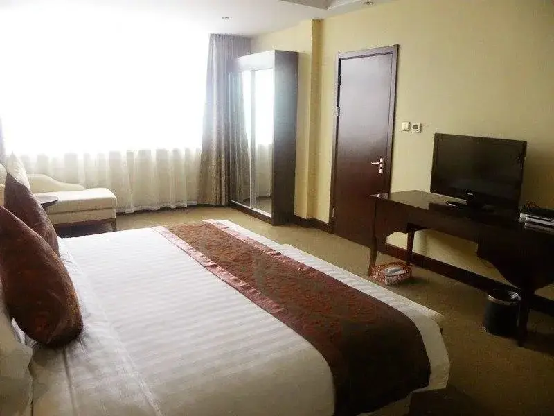 Цюйчжоу: Kaiyuan Manju Hotel ·Quzhou Sanqu Store