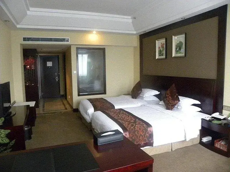 Цюйчжоу: Kaiyuan Manju Hotel ·Quzhou Sanqu Store