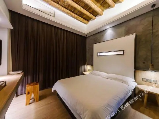Coastal Sunshine Villa Hotel — фото 1