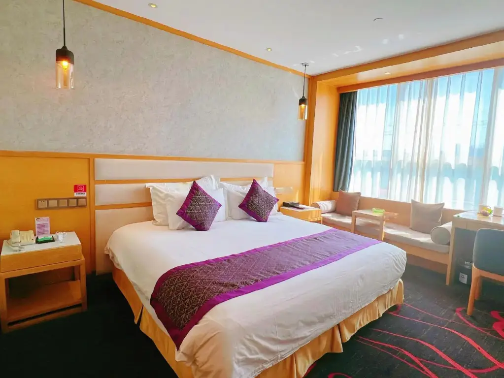 Циндао: Qingdao Sophia International Hotel