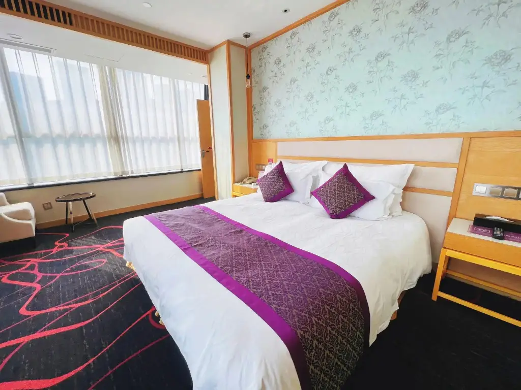 Циндао: Qingdao Sophia International Hotel