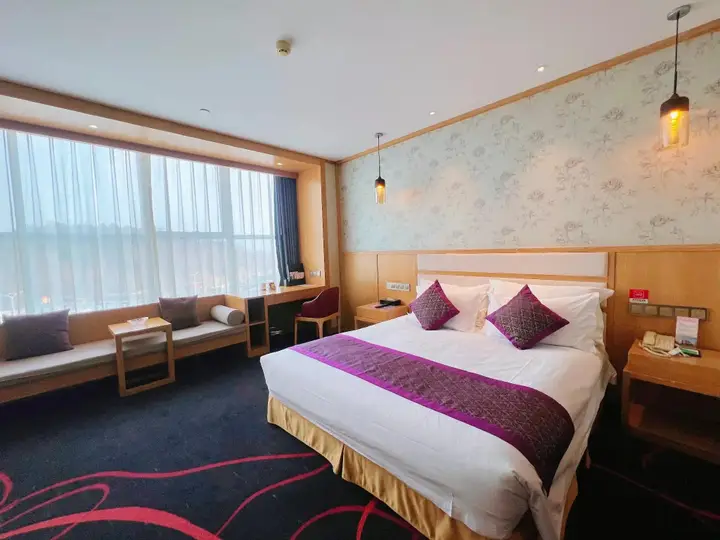 Циндао: Qingdao Sophia International Hotel