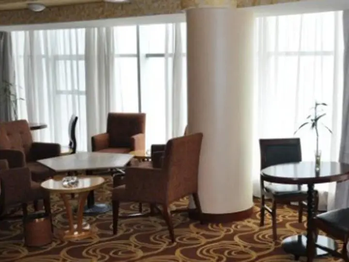 Жичжао: Rizhao Sovereignty Hotel