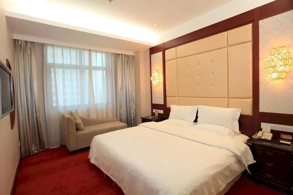 Shanxi Huanghe Jingdu Grand Hotel — фото 1