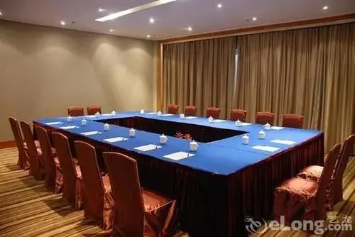 Ухань: Sprot Life Garden Hotel