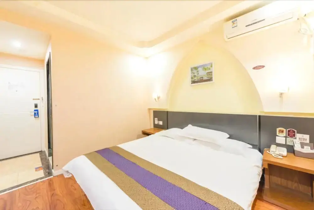 Ланьчжоу: Kunyi Boutique Hotel Lanzhou High Speed Railway Station