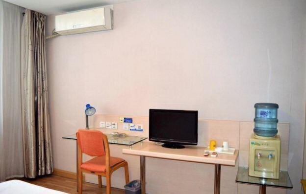 Шицзячжуан: Eaka 365 Hotel Shijiazhuang Jianshe South Street