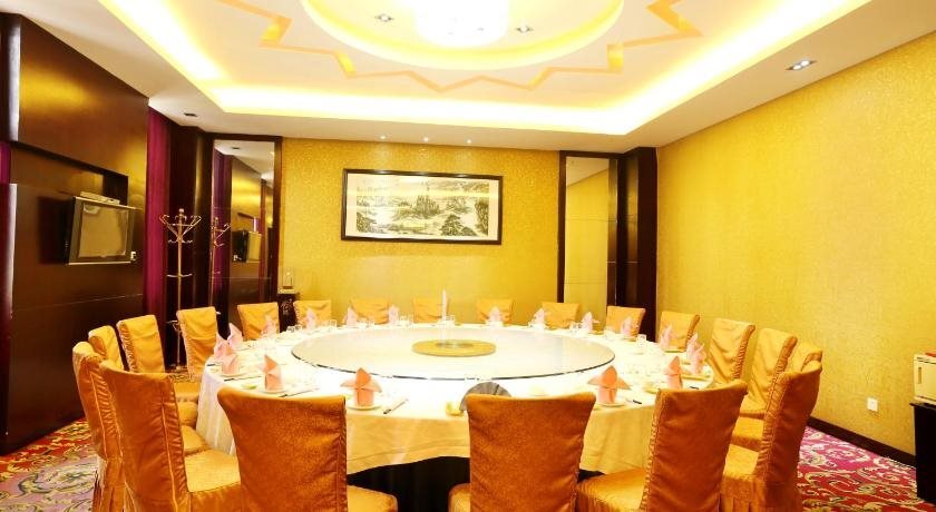 Чжанцзяцзе: Zhuanjiacun Hotel