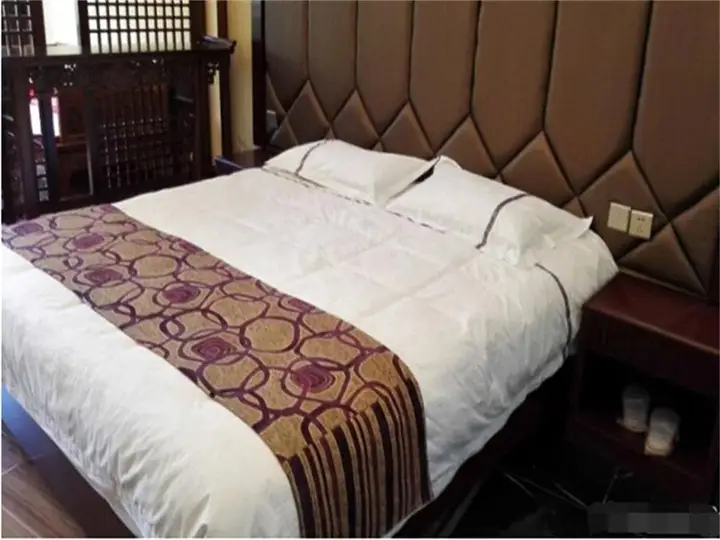 Яань: Changshou Hotel