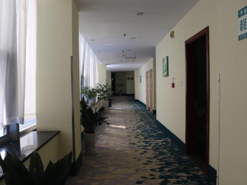 Greentree Inn Huaian Xuyi Bus Station Hotel — фото 1