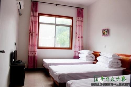 Джинсиксия: Jinsixia Xinqi Farm Stay