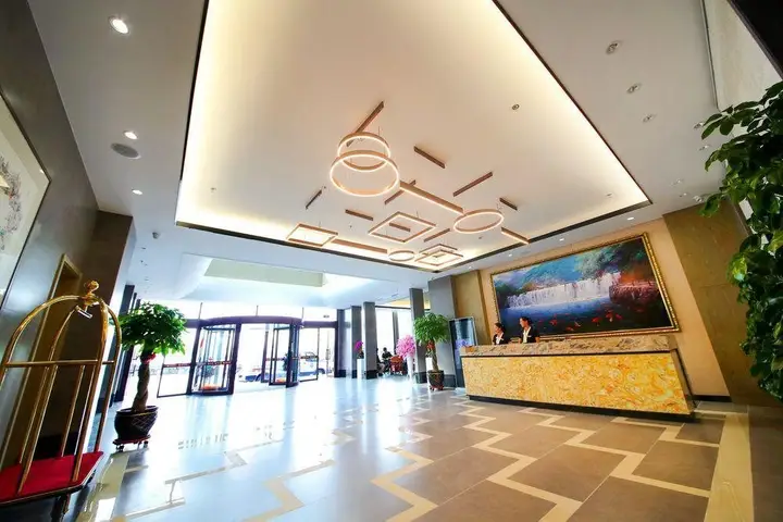 Дунгуань: Dongzhu Big Hotel