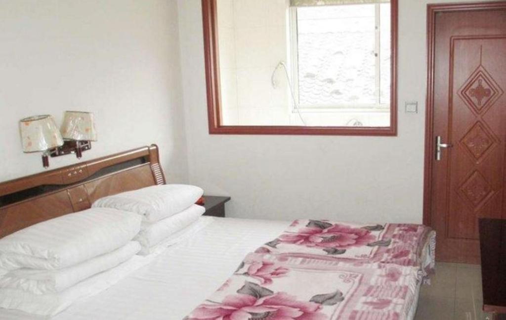 Синьчжоу: Xinlong Hotel