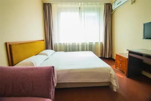 Далянь: Dalian Guohua Apartment