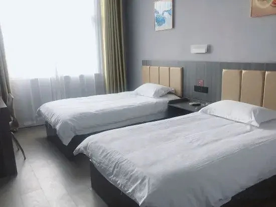 Тайан: Home Inn Huaxuan Select Hotel (Huaxuan Select Hotel, Suchang West Road, Dongping County, Tai'an)