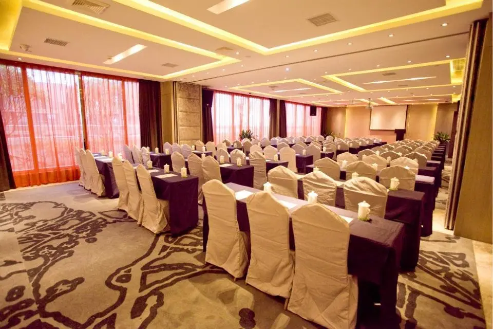 Шанграо: Muxin City Hotel