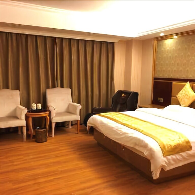Хейан: Xianglong Hotel