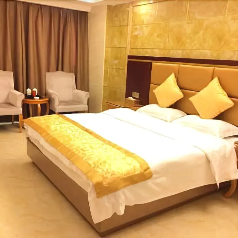 Хейан: Xianglong Hotel