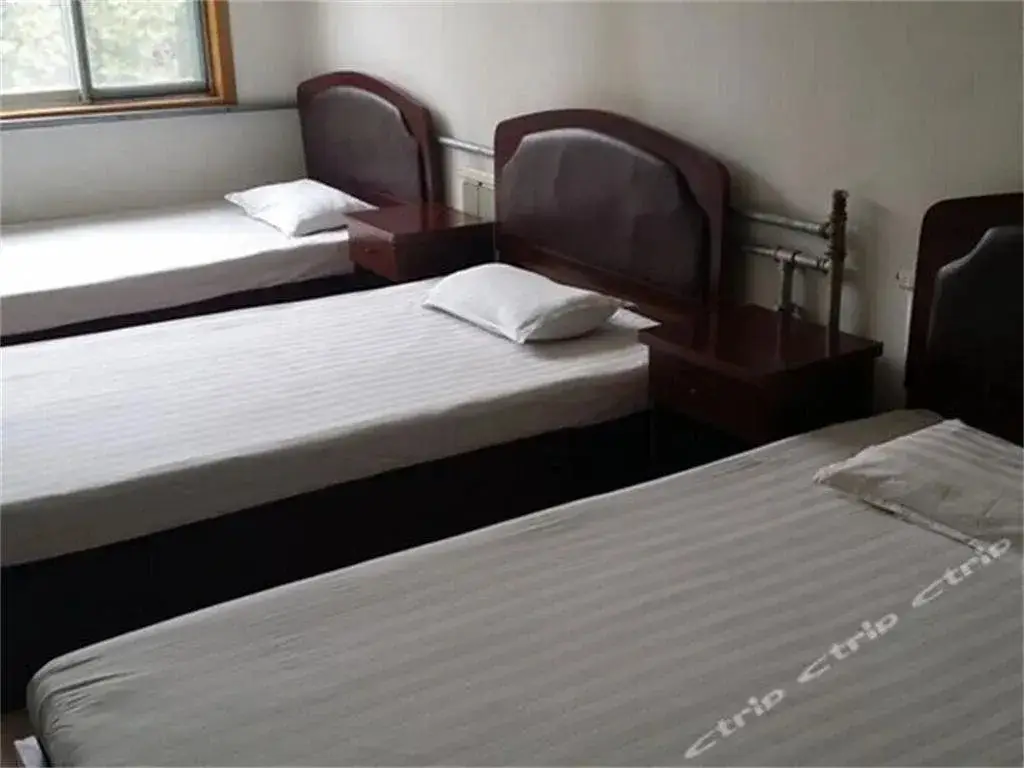Вэйфан: Qingzhou Fengxiang Inn