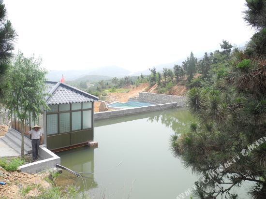 Линьи: Mengyin Mengbao Inn