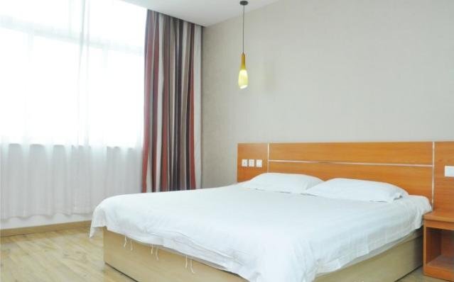 Линьи: Thank You Hotel Nanfang North Bus Station