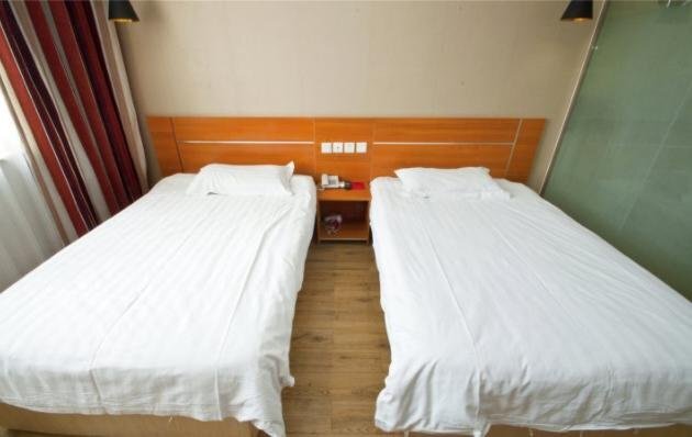 Линьи: Thank You Hotel Nanfang North Bus Station