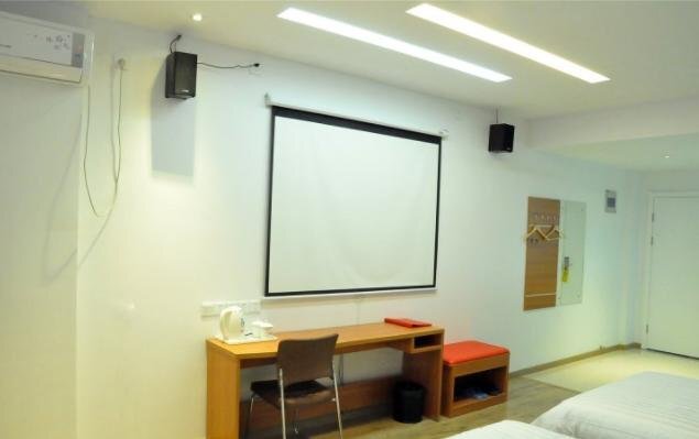Линьи: Thank You Hotel Nanfang North Bus Station