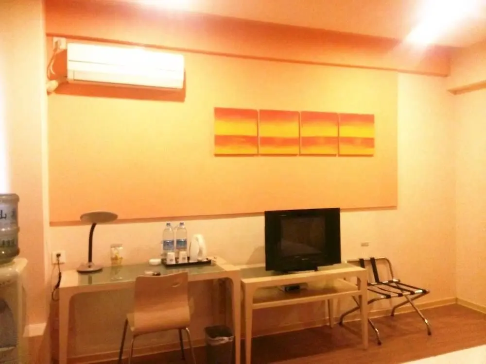 Лаиву: Grace Inn Laiwu Gangcheng Laiwu