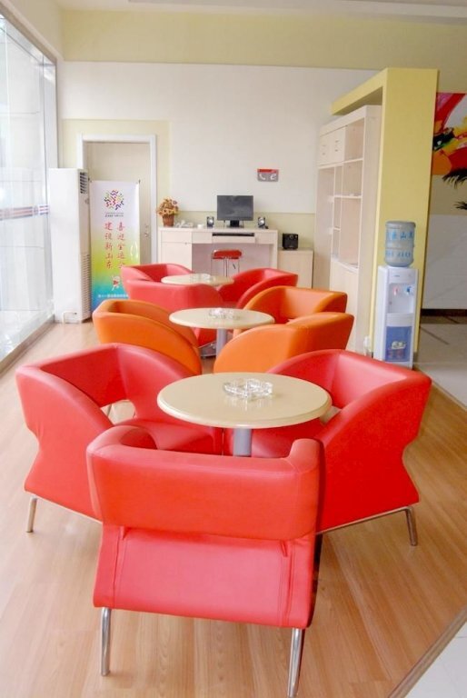 Лаиву: Grace Inn Laiwu Gangcheng Laiwu