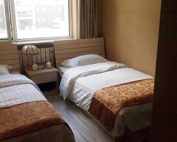 Чжаньцзян: Zhanjiang Zhongtian Business Hotel