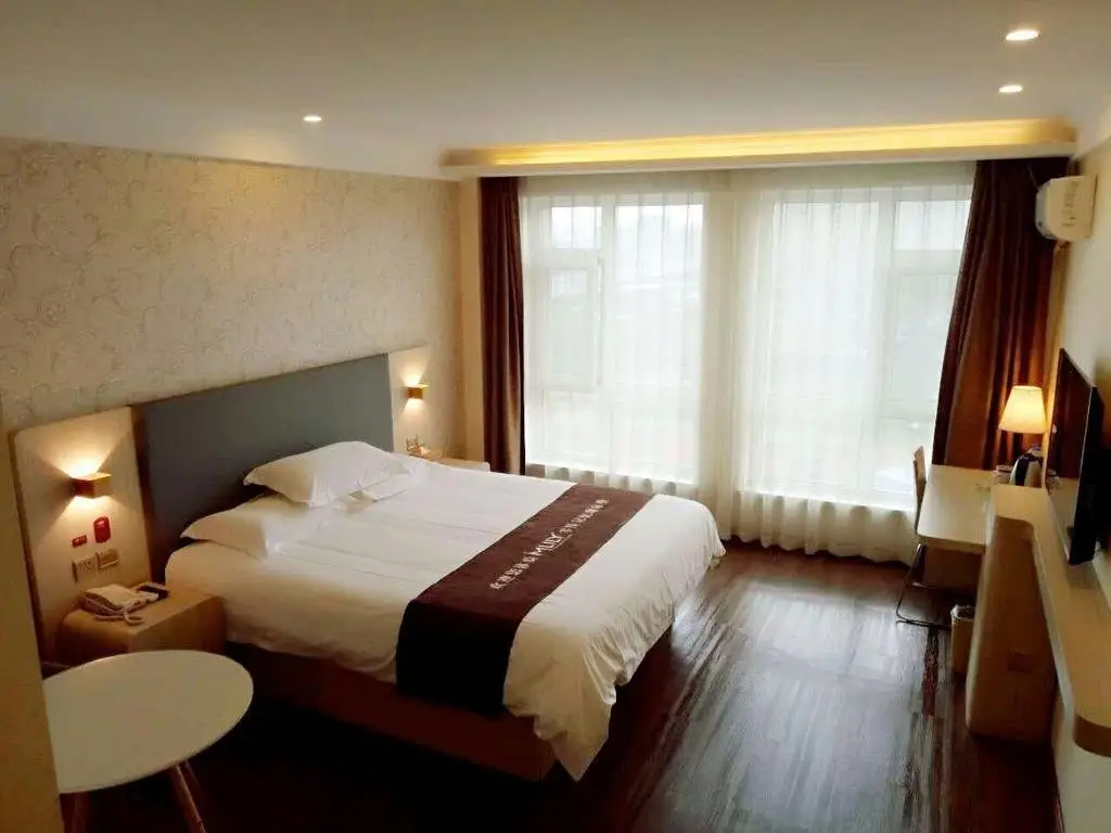 Elan Hotel Changchun Yatai North Avenue — фото 1
