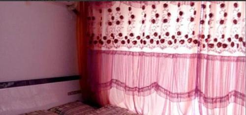 Даньдун: Tianhewan Jinbaihe Yinzuo Apartment