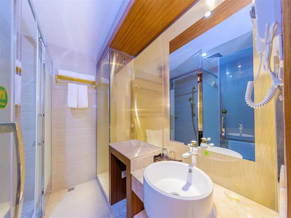 Гуанчжоу: Yishanggong Theme Hotel (Guangzhou Huanghuagang Metro Station)