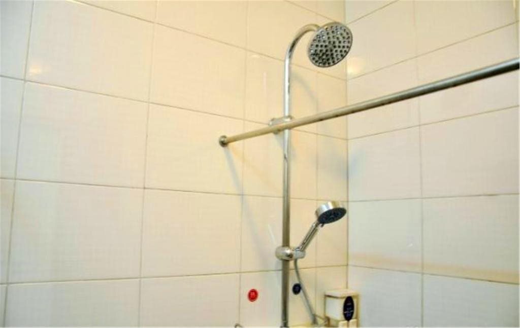 Шицзячжуан: Eak 365 Express Hotel Shijiazhuang Zhongshan Dong Road Branch