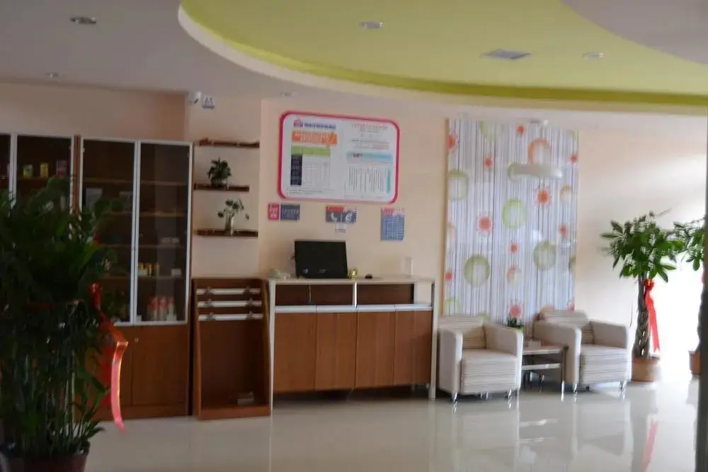 Жичжао: Grace Inn