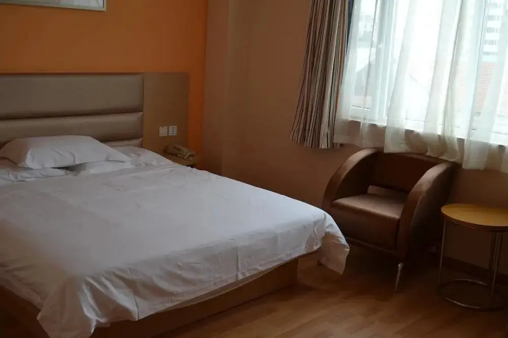 Жичжао: Grace Inn
