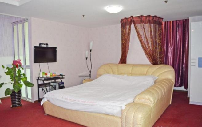 Шицзячжуан: Love House Apartment