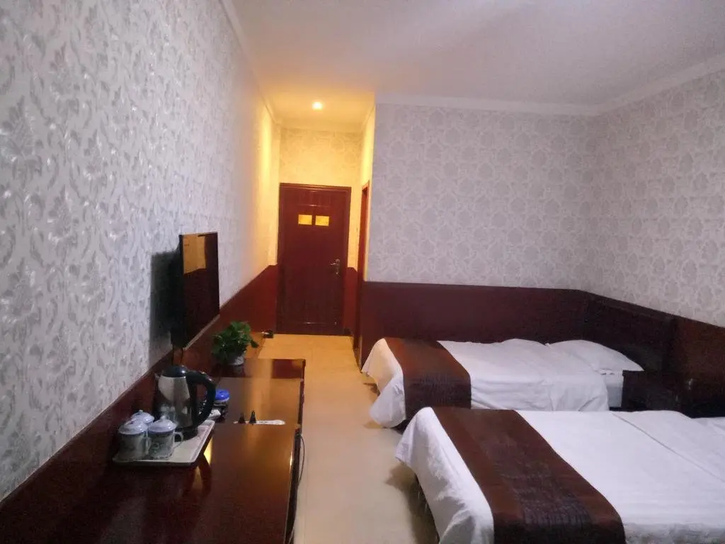 Баодин: Shengjing Express Hotel