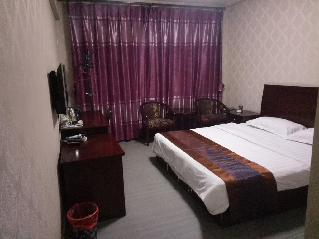 Баодин: Shengjing Express Hotel