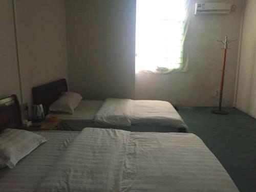 Чжуншань: Zhongshan South District Zhongyeda Logistics Center Inn