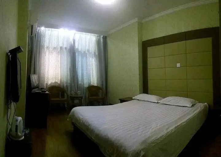 Баодин: Sunshine Drop Inn