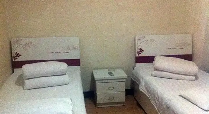 Баодин: Xinxin Hostel